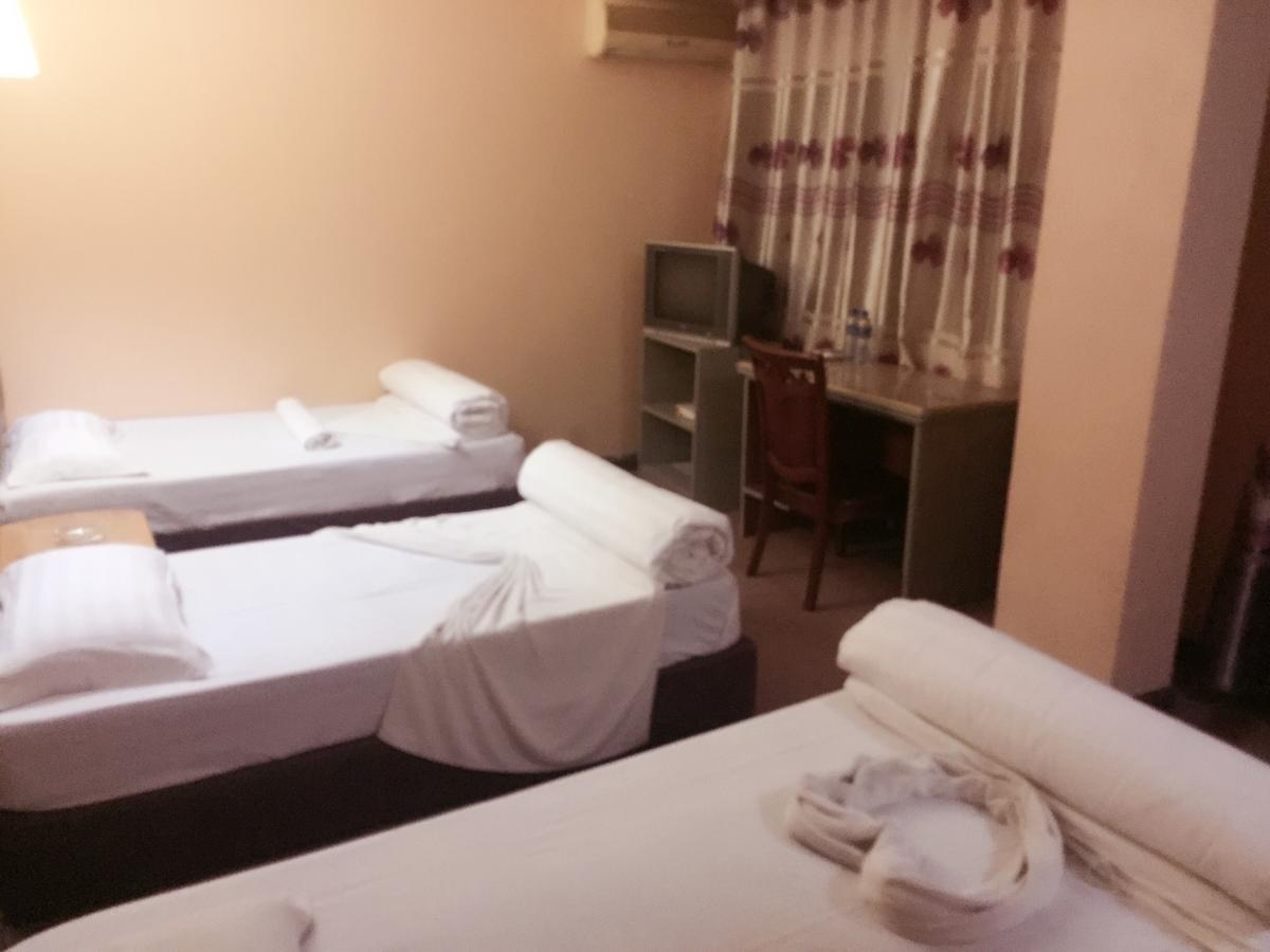 New Yuetan Hotel دار السلام المظهر الخارجي الصورة